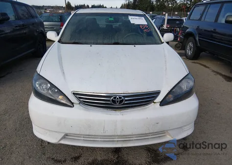 2005 Toyota Camry Le из США, поврежденный, VIN 4T1BE32K55U604679